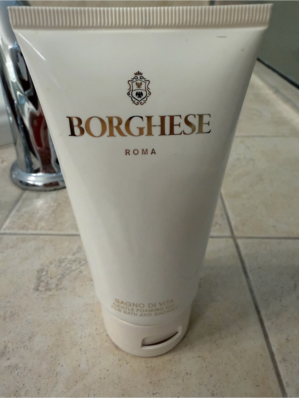 Borghese Roma Gentle Foaming Gel - Cream & Gold